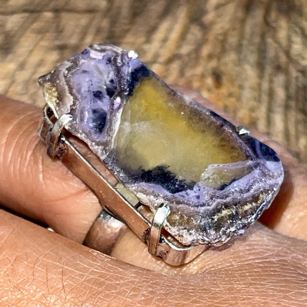 Translucent Purple Fluorite Ring 6 1/4 - Picture 5 of 9